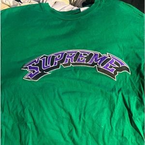 Supreme appliqué green sm22